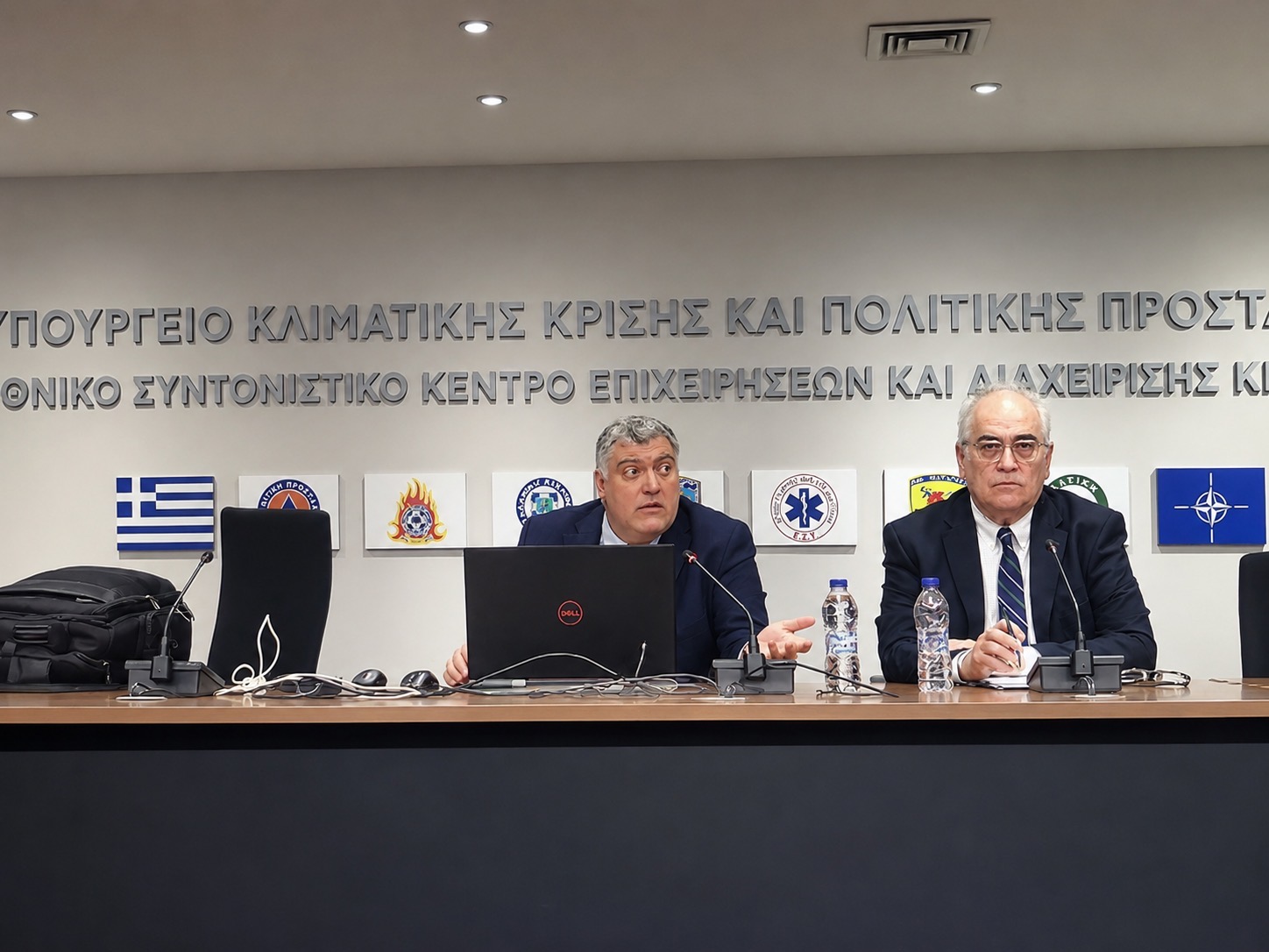 FOTO _